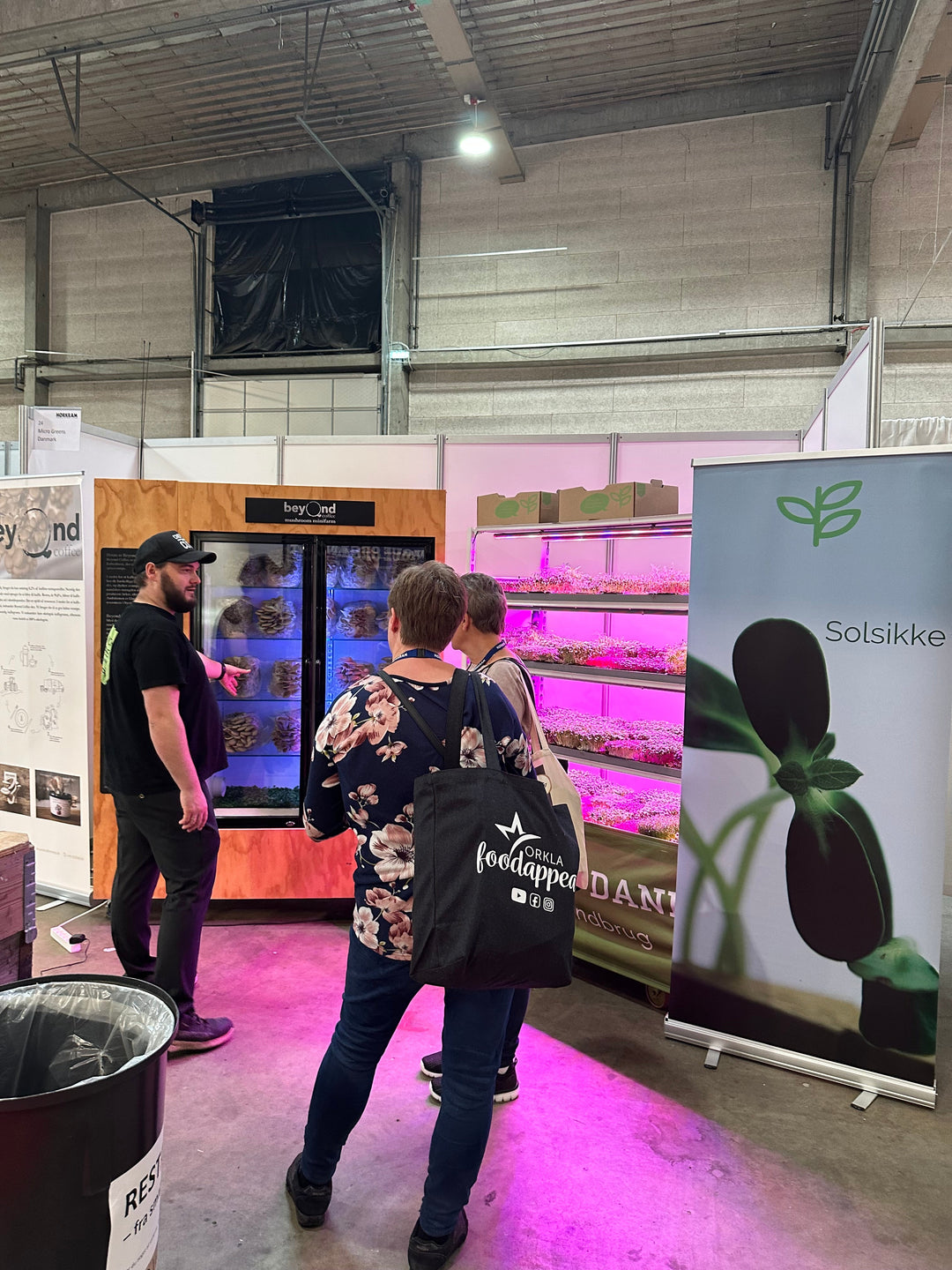 Cultivating Community: How Hydroponics and Vertical Farming Benefit Local Areas