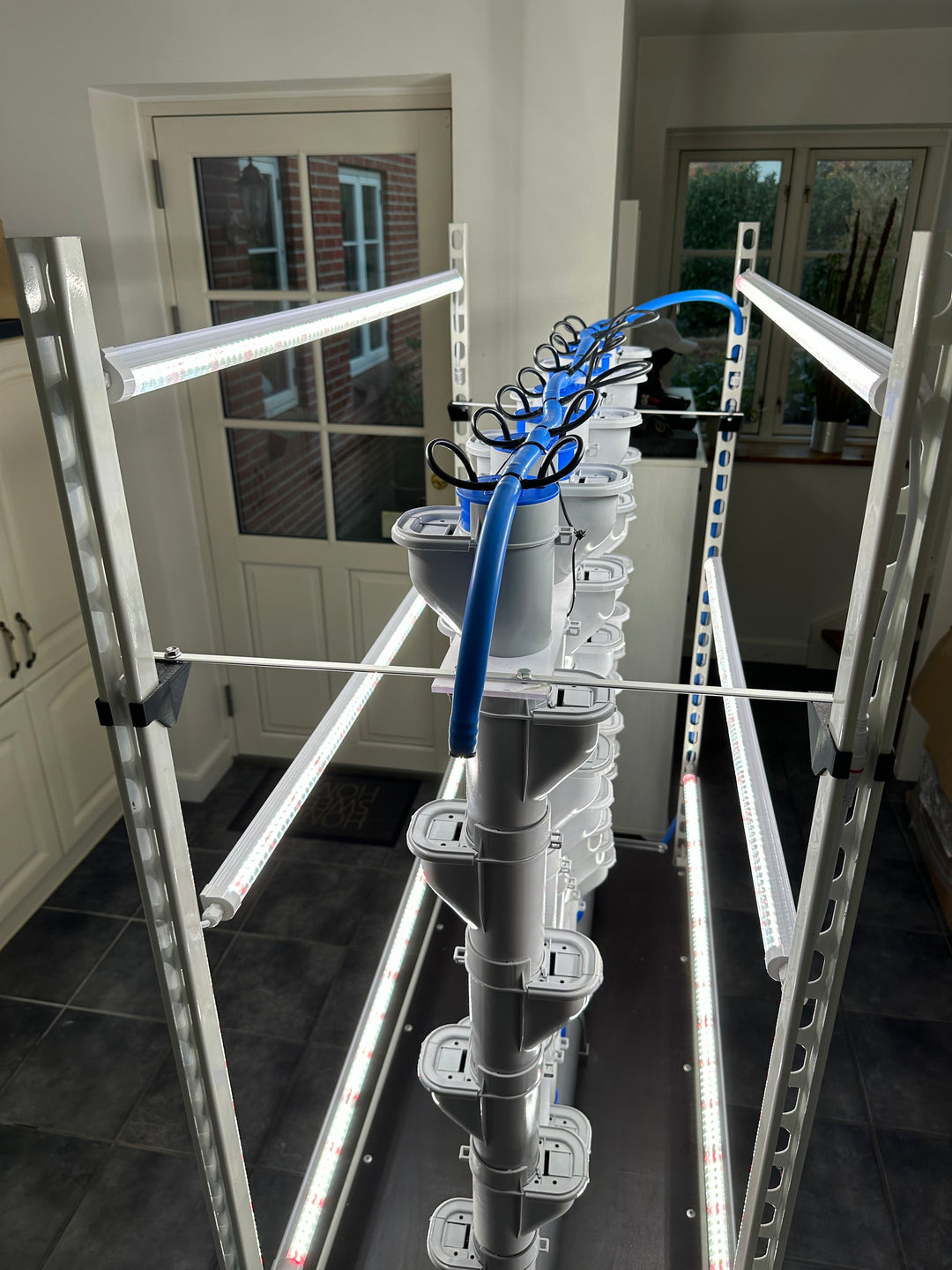 NFT HYDRO TROLLEY