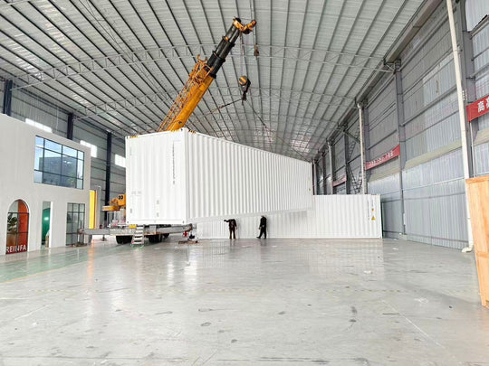 Fully Automated 40 Foot Shipping Container Vertical Farm