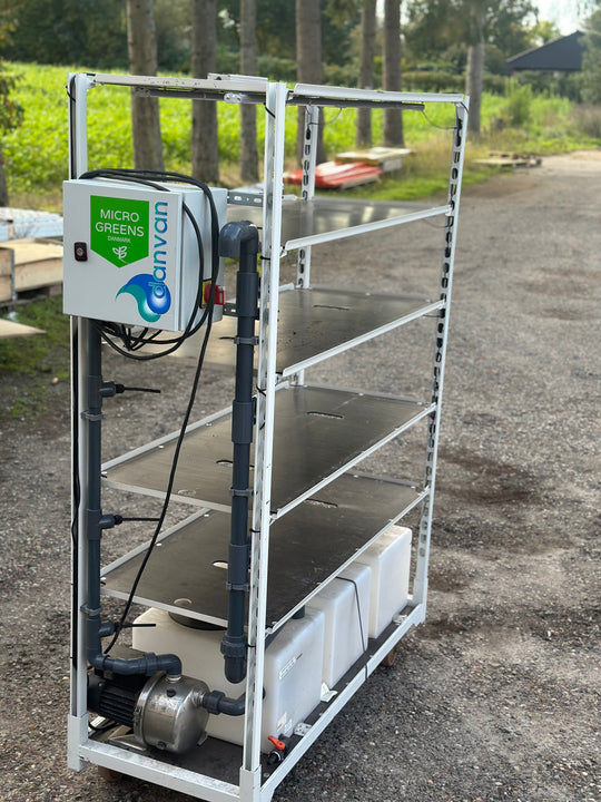 Ebb & Flow Professional Vertical Farm Danish Trolley + LED growlight